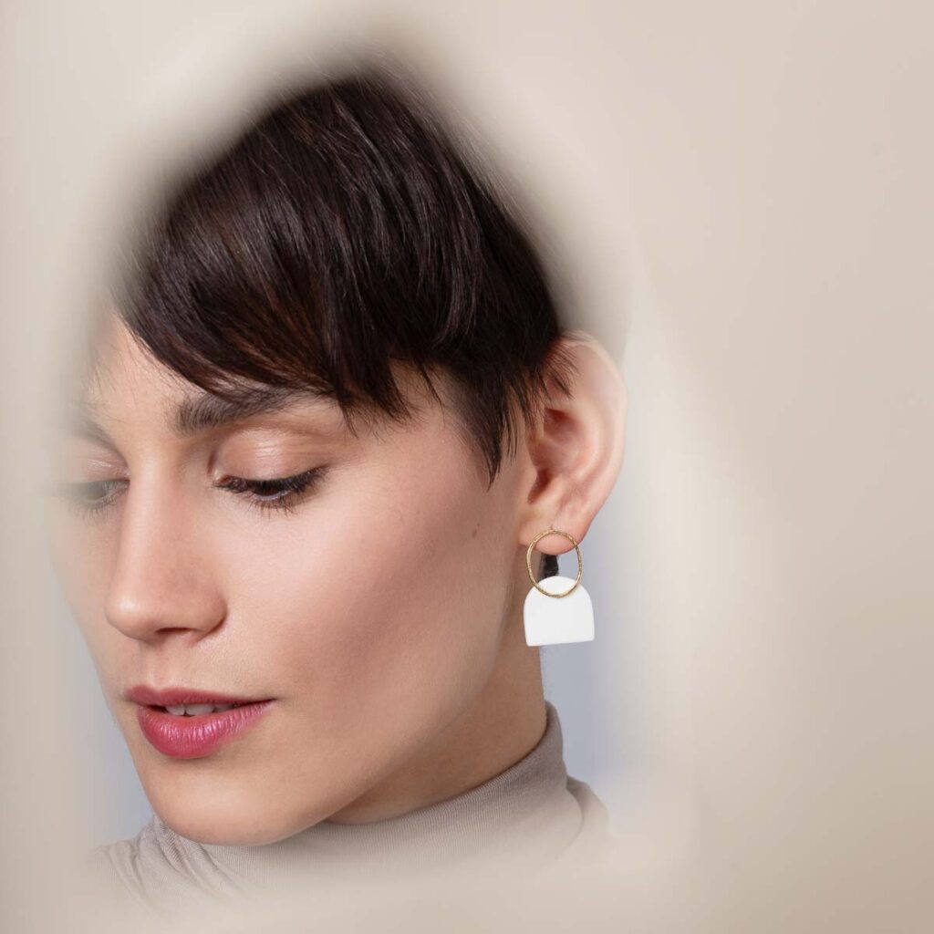 Boucles D'oreilles Pendantes Clips – Poisson Bleu Canard – Blanc/Écru/Bronze